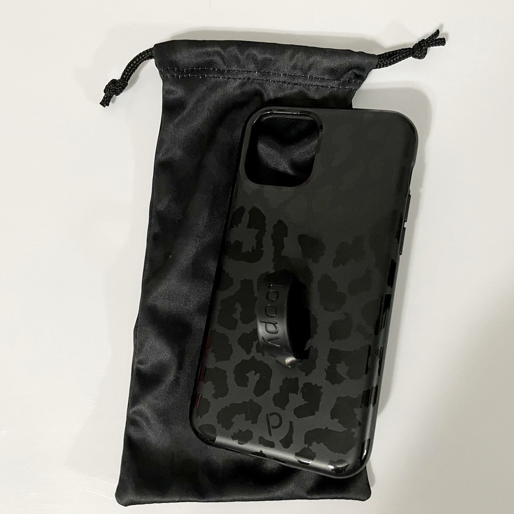 COPY - iPhone 11 Pro Midnight Black Leopard Case!🖤